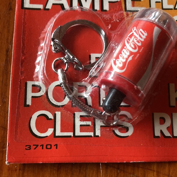 Vintage Coca-Cola flashlight and Key Ring - Picture 4 of 7